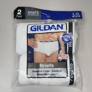 Gildan White Men’s Briefs 2-Pack with Black Branded Waistband